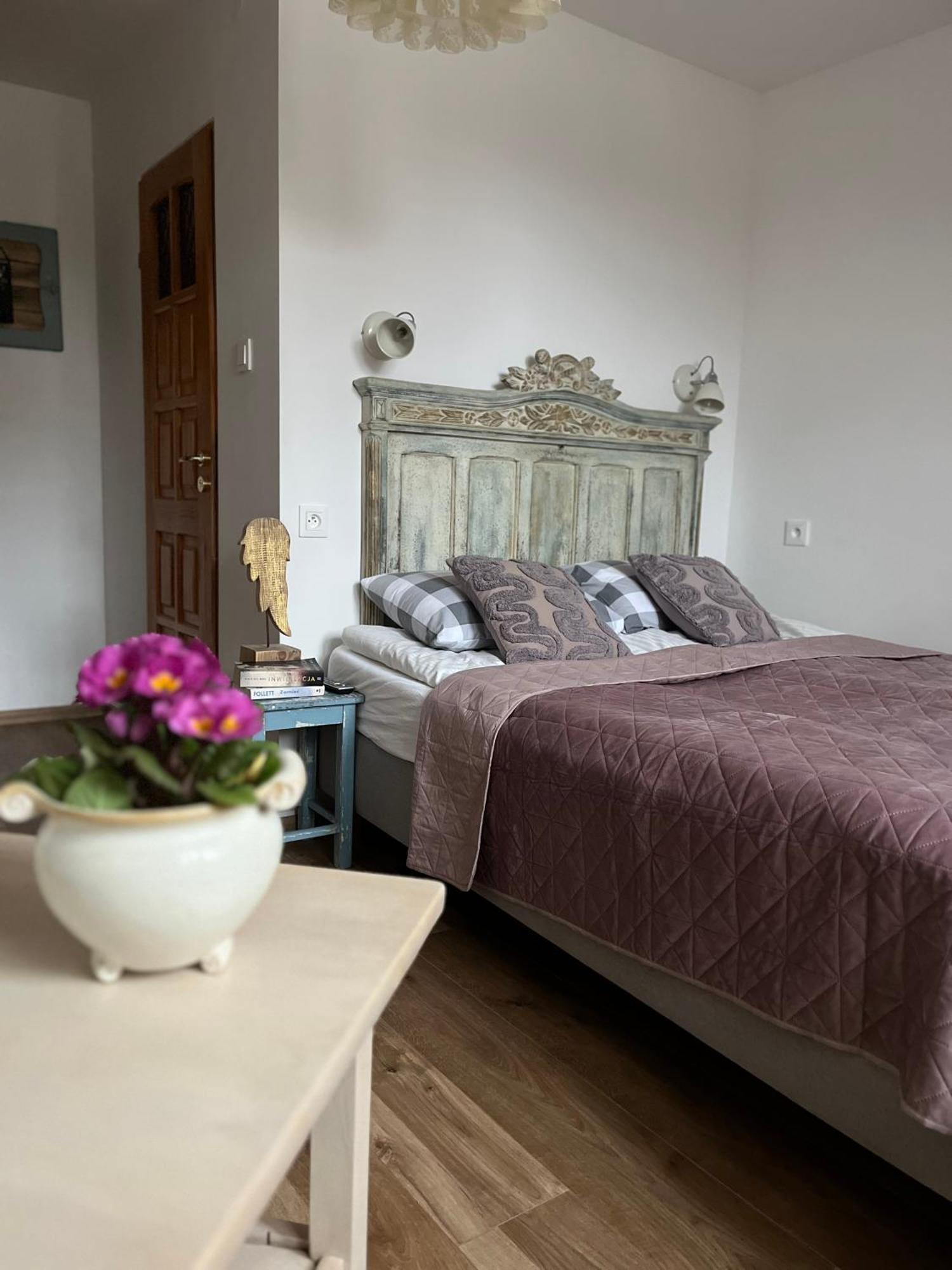 Gosciniec Strzecha Hotel Kąty Rybackie Buitenkant foto